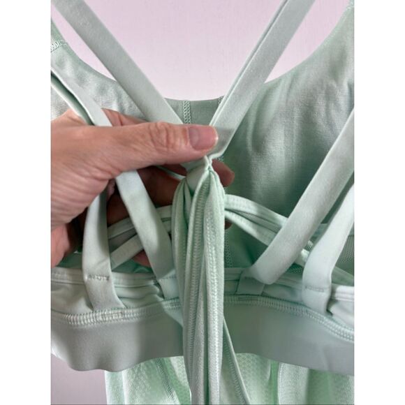 Lululemon Built in Bra Top in Mint Green Size 6 - Picture 6 of 8